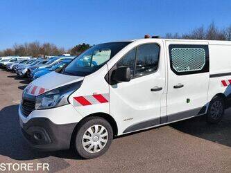 2017-renault-trafic-1434831-46148116