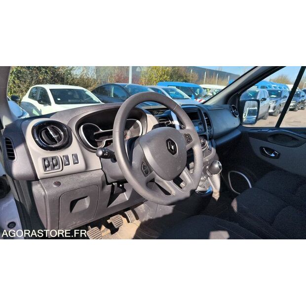 2017 Renault Trafic-46148120
