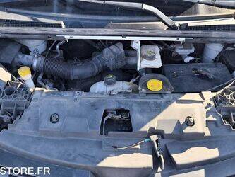 2017-renault-trafic-1434831-46148121