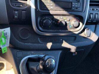 2017-renault-trafic-1434831-46148130