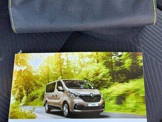 2017-renault-trafic-1434831-46148134