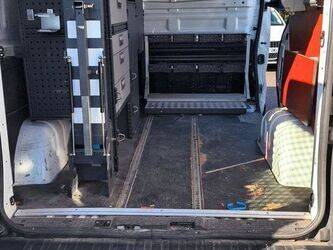 2017-renault-trafic-1434831-46148135