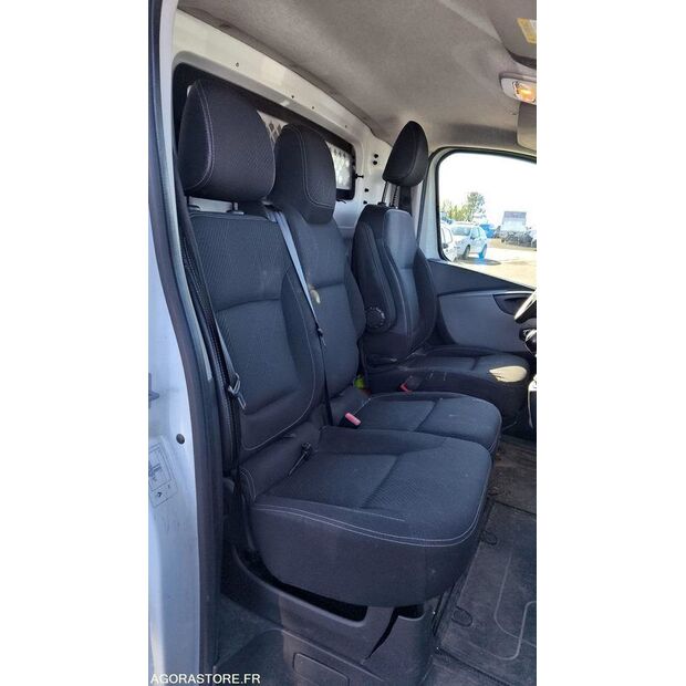 2017 Renault Trafic-46148136