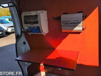 2017-renault-trafic-1434831-46148139