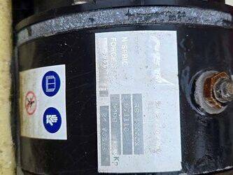 1999-renault-m210-1434834-46148176