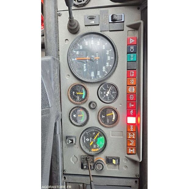 1998 Renault M210-46148226