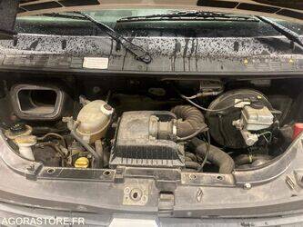 2009-renault-master-1434838-46148243