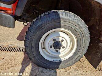 2000-land-rover-defender-1434839-46148249