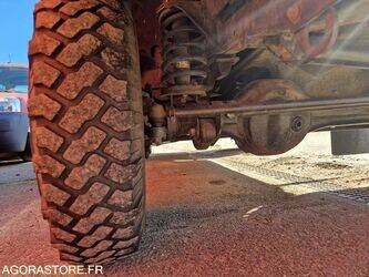 2000-land-rover-defender-1434839-46148255