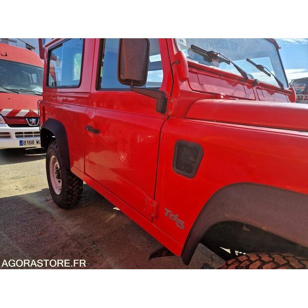 2000 Land Rover Defender-46148257
