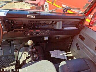 2000-land-rover-defender-1434839-46148272