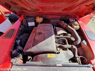 2000-land-rover-defender-1434839-46148275