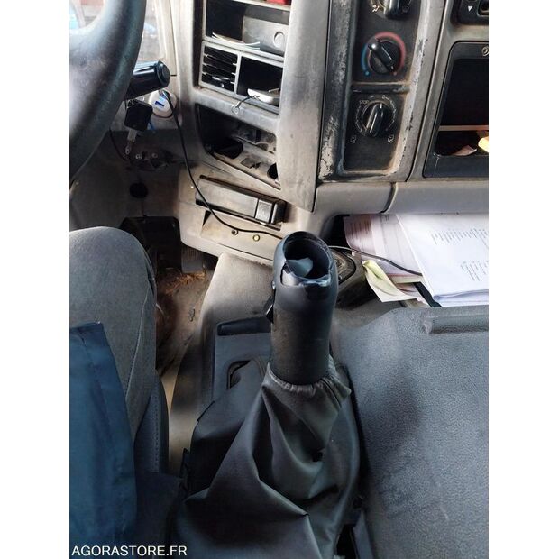 2005 رينو Kerax-46148294