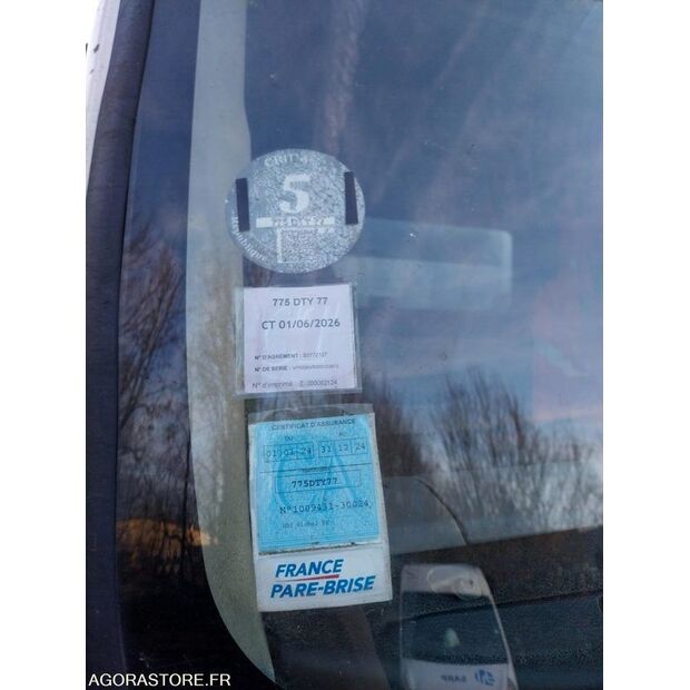 2005 رينو Kerax-46148295