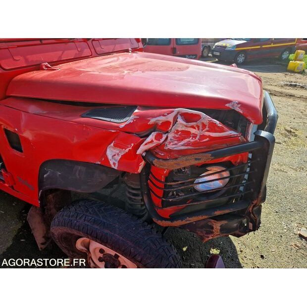 2000 Land Rover Defender-46148321