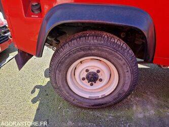 2000-land-rover-defender-1434843-46148329