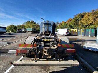 2005-renault-premium-1434845-46148352