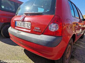 2005-renault-clio-1434847-46148370