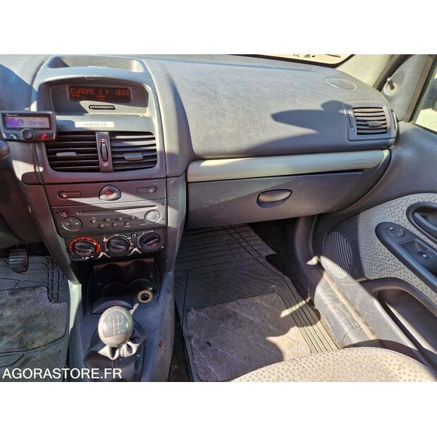 2005 Renault Clio-46148386