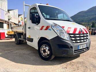 renault-master-1434851-46148437