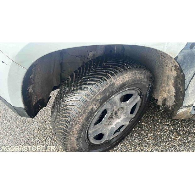 2020 Dacia DUSTER-46148528