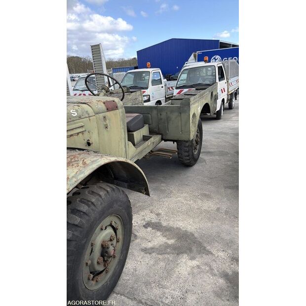 دودج divers-46148661