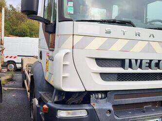 Image de Camion chargeur à crochet 2010 Iveco 260S45