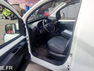 2010-citroen-nemo-1434871-46148690