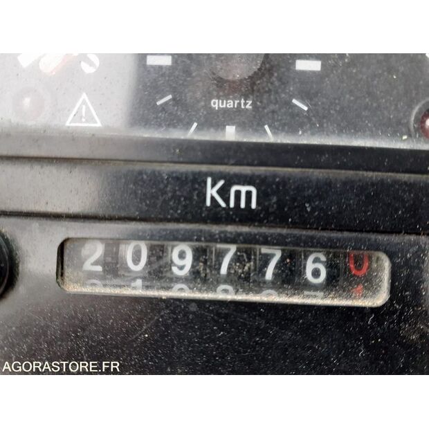 2001 Renault Midlum-46148772