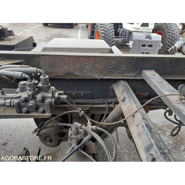 2001 Renault Midlum-46148779