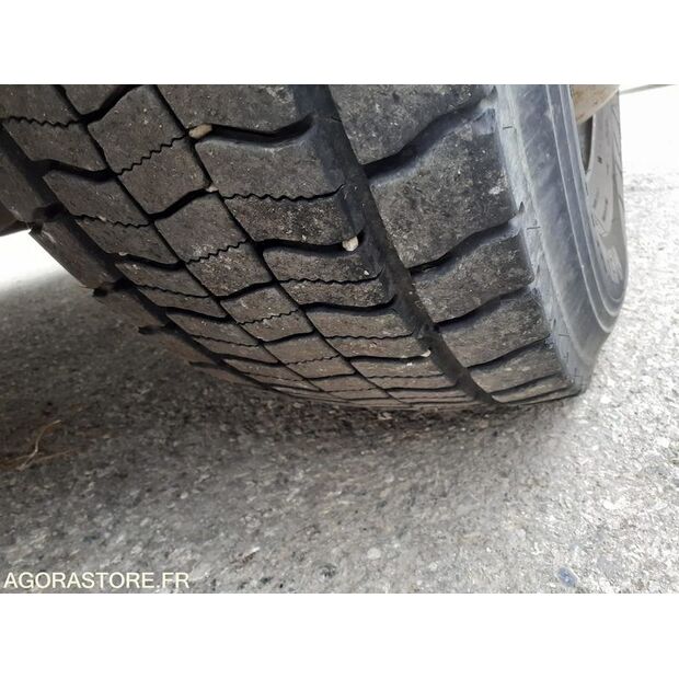 2001 Renault Midlum-46148786