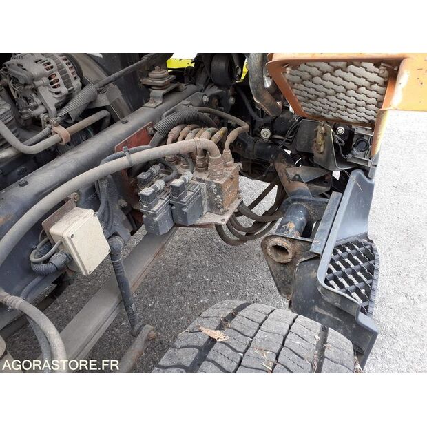 2001 Renault Midlum-46148794