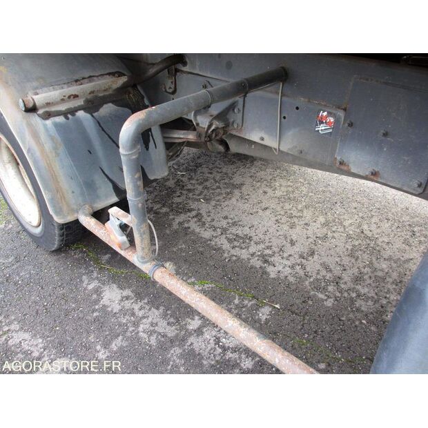 2001 Renault Midlum-46148872