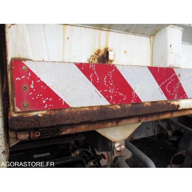 2001 Renault Midlum-46148878