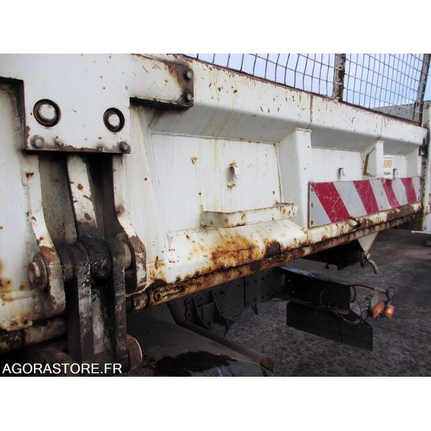 2001 Renault Midlum-46148879