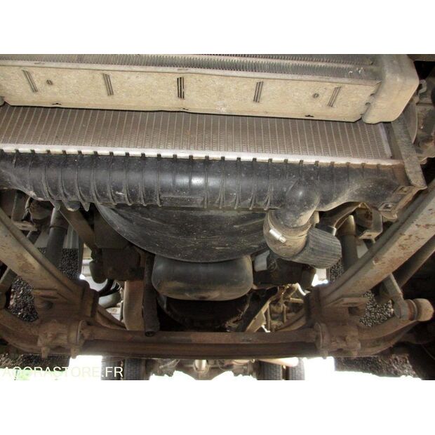 2001 Renault Midlum-46148880