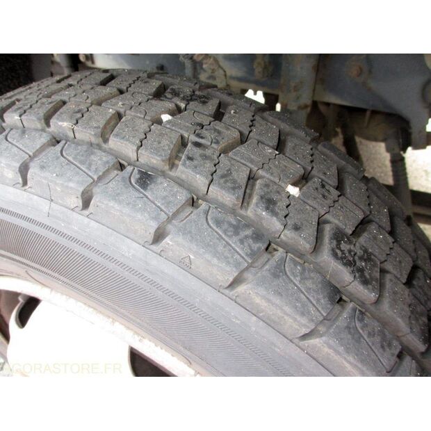 2001 Renault Midlum-46148906