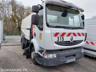 صورة ل كاسحات 2011 رينو Midlum