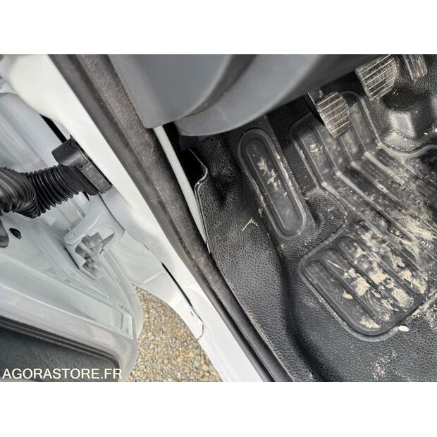 2019 Renault Kangoo-46148924