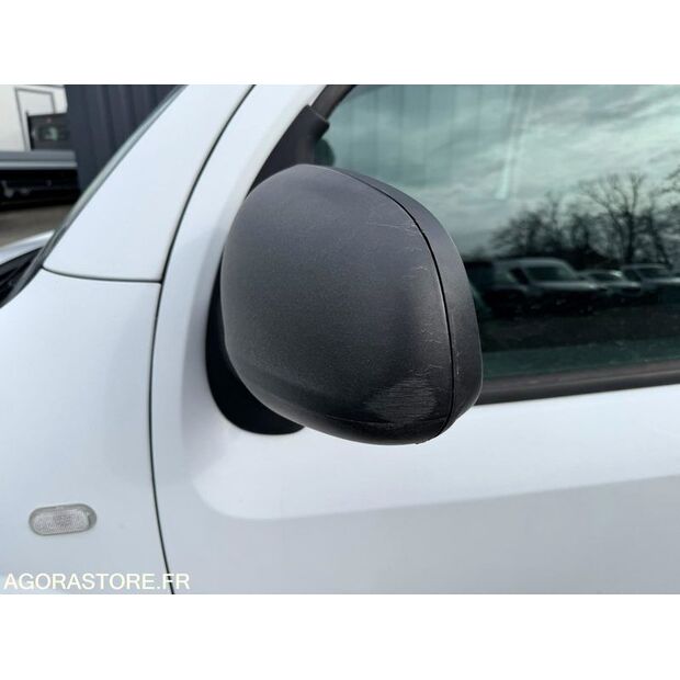 2019 Renault Kangoo-46148930