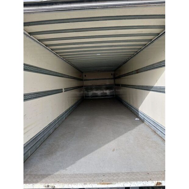 2015 Renault D-46149002