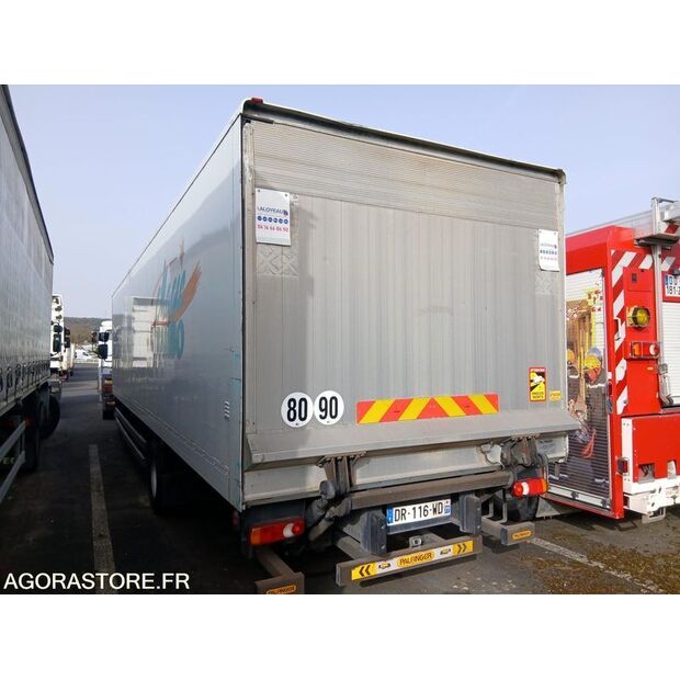 2015 Renault D-46149003