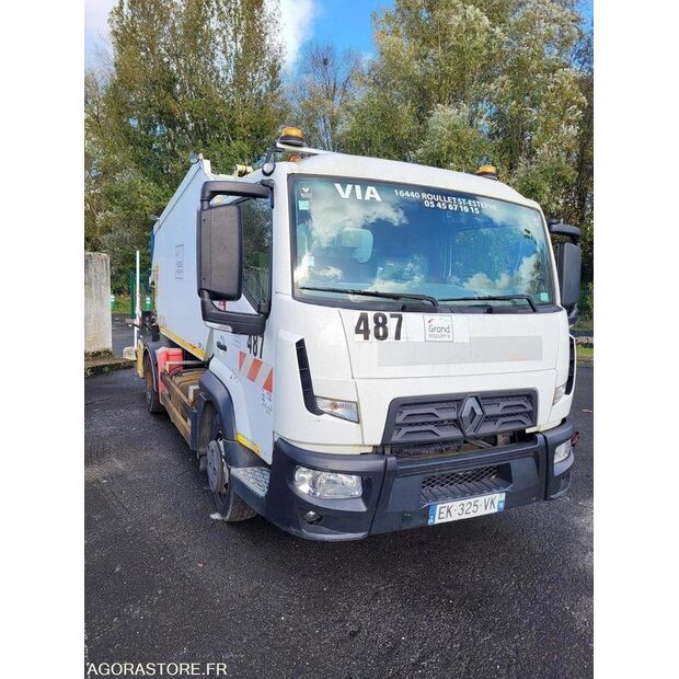 2017 Renault D-46149008