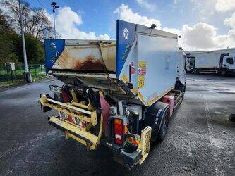 2017-renault-d-1434370-46149012