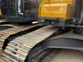 2025-xcmg-xe215ga-46149085