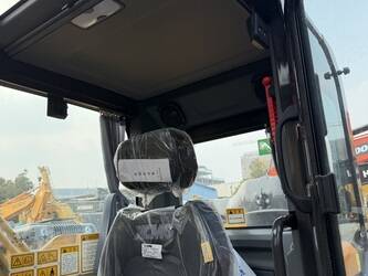 2025-xcmg-xe215ga-46149088