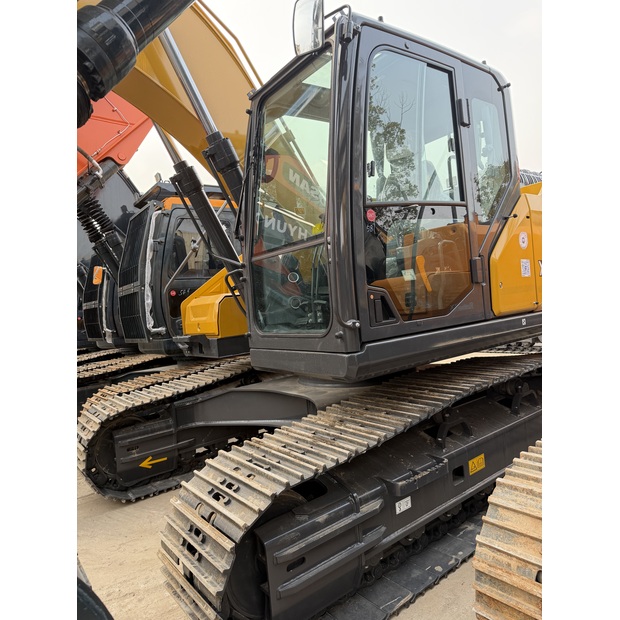 2025 اكس سي ام جي XE215GA-46149092