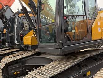 2025-xcmg-xe215ga-46149092