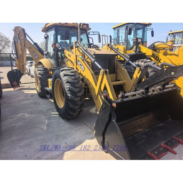 2025 جيه سي بي 4CX-46149386