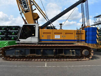 Image de GRUES SUR CHENILLES 2001 Liebherr LR1140